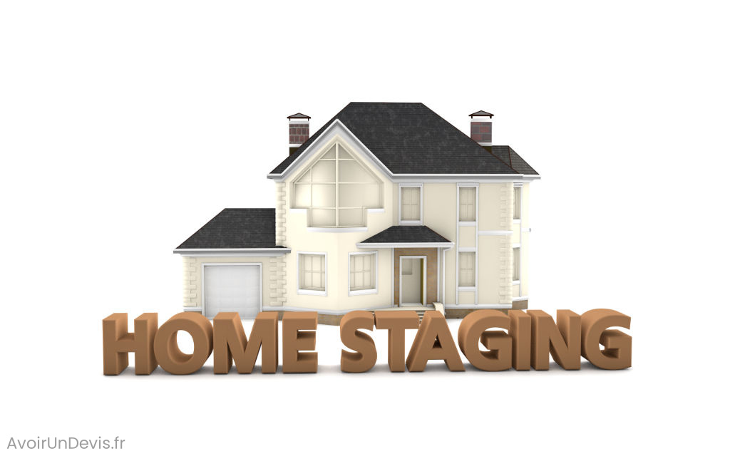 Une maquette de maison avec devant elle écrit Home Staging